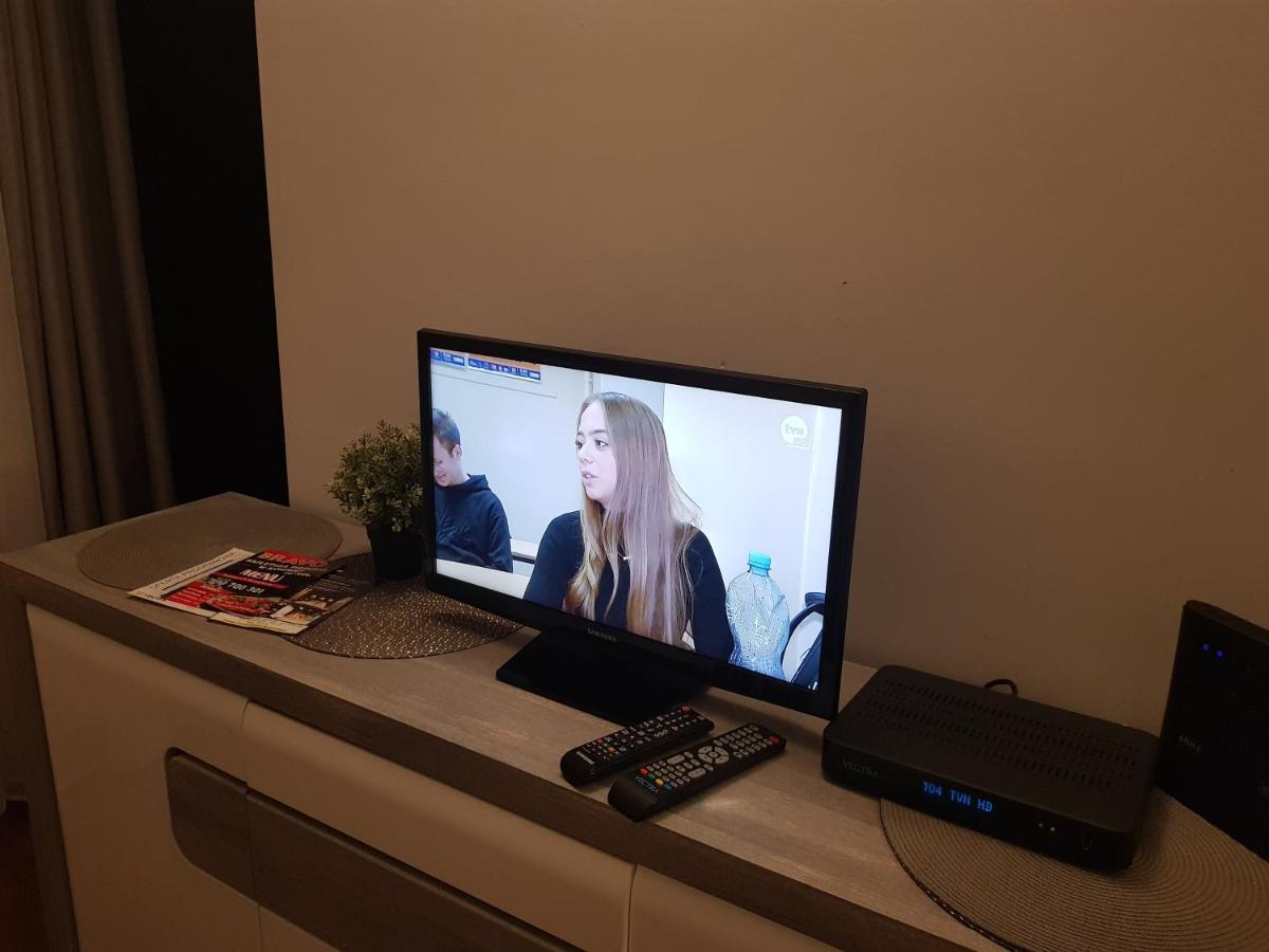 Apartament W2, Mieszkanie Dla Wszystkich コニン エクステリア 写真